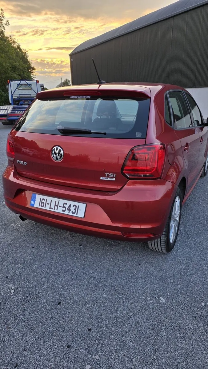 Volkswagen polo 2016 - Image 4