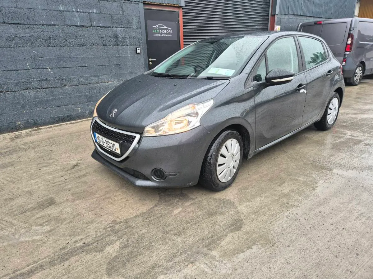 Peugeot 208 , 1.4HDI - Image 3