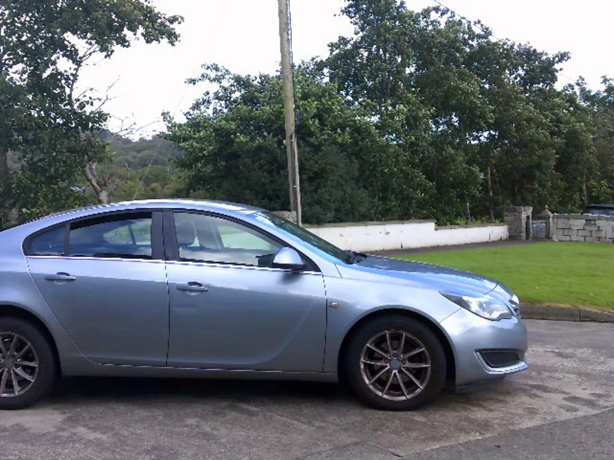 Vauxhall Insignia 2013--TAX & NCT TE 2027 - Image 6