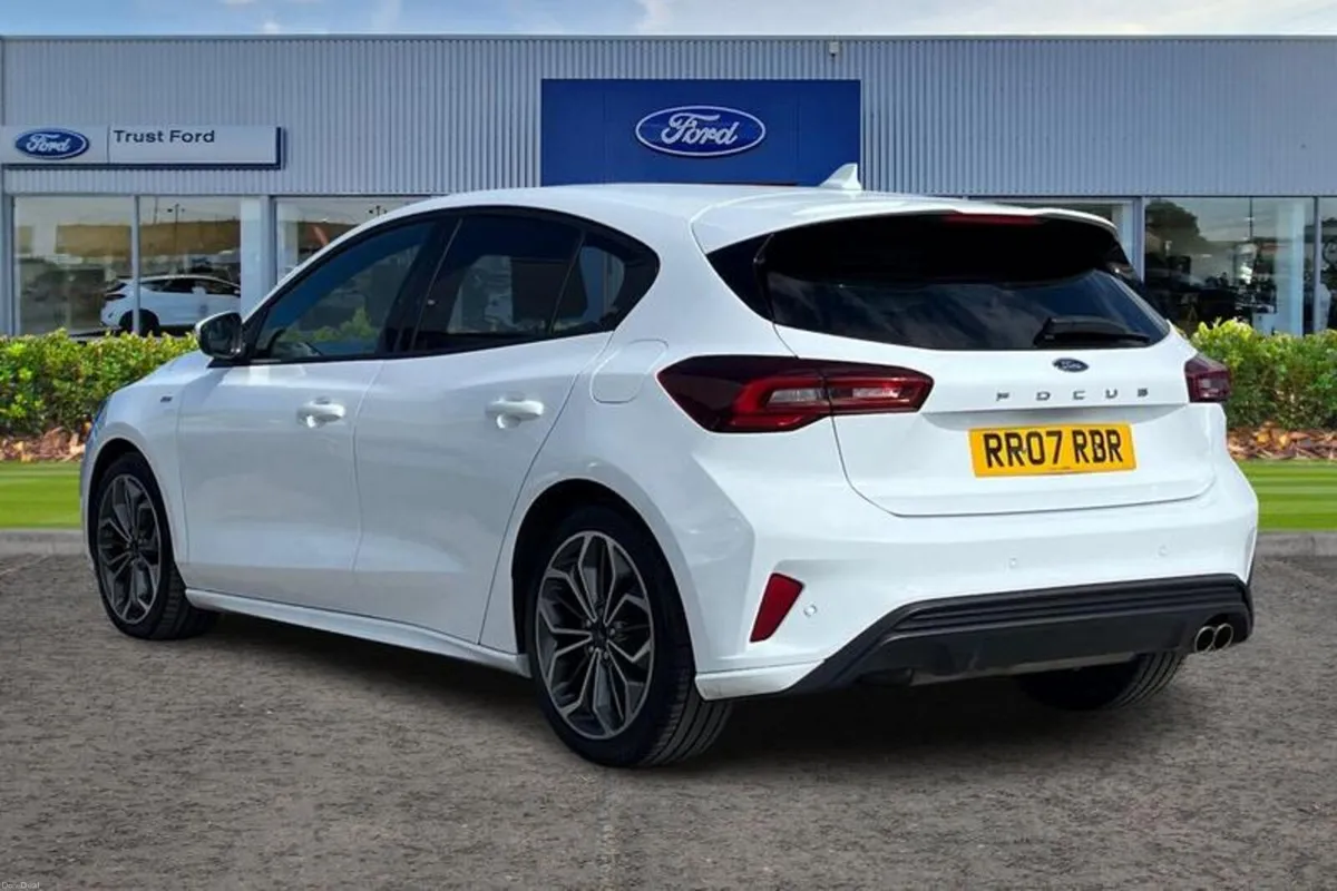 Other Other 1.0 EcoBoost Hybrid mHEV 155 ST-Line X - Image 2