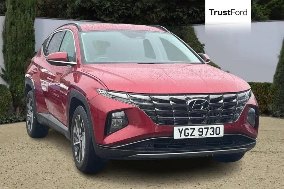 Hyundai Tucson 1.6 TGDi Premium 5dr 2WD- Heated Fr - Image 1