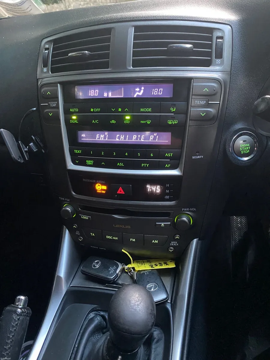 LEXUS iS220 EXECUTIVE AS NEW LOW KMS ✅👍 - Image 5