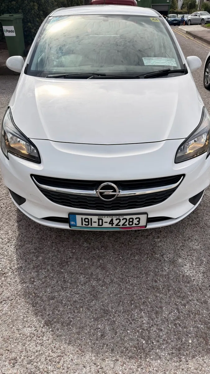 2019 Opel Corsa - Image 2