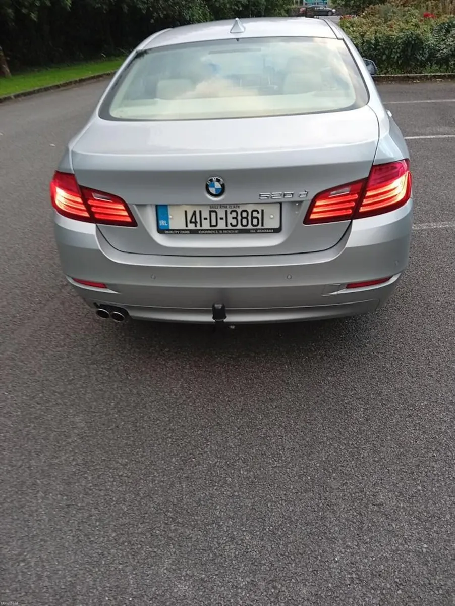 BMW 5-Series 2014 - Image 2