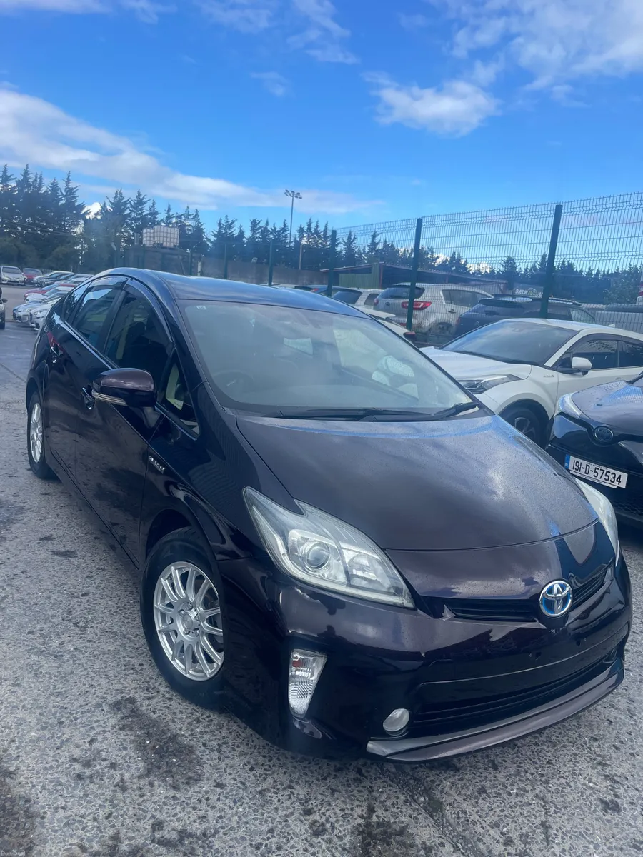 2012 Toyota Prius hybrid leather spec - Image 1