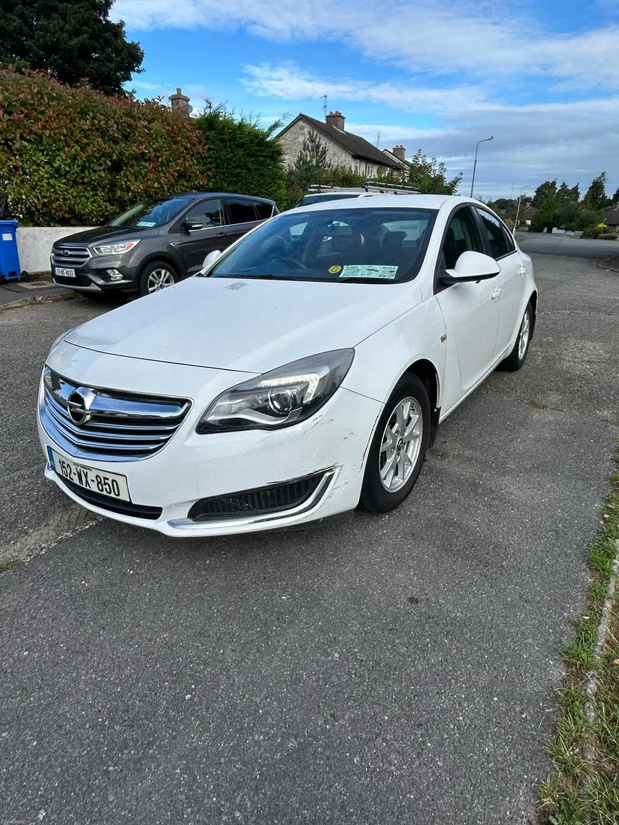2015 Opel Insignia 1.4T Petrol - Image 3