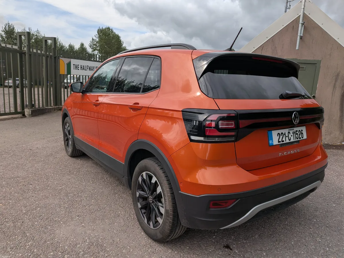 Volkswagen T-Cross 2022 - Image 3