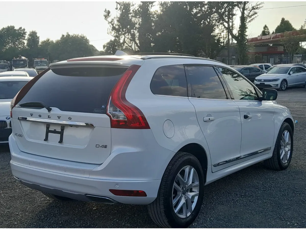 Volvo XC60 D4 CLASSIC - 2.0L Diesel Automatic (036 - Image 4