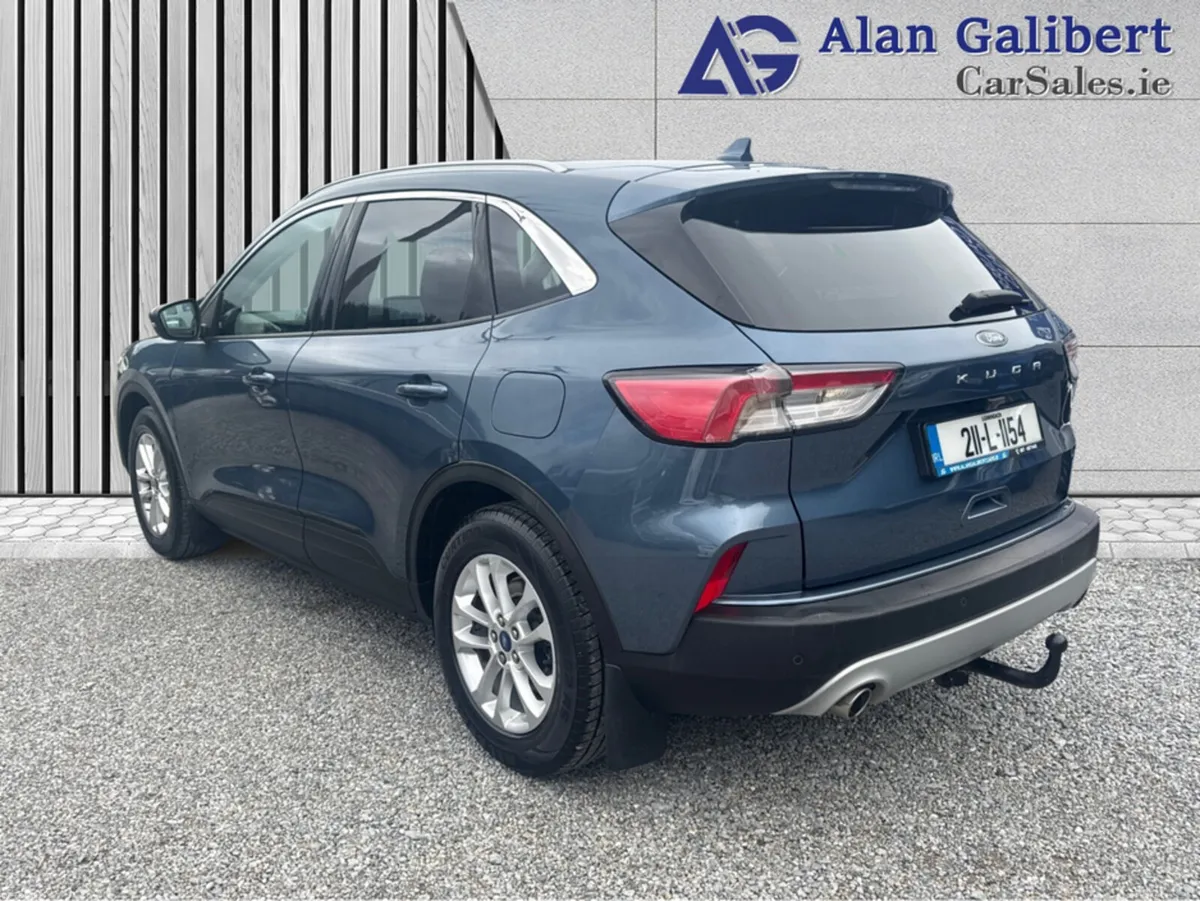 Ford Kuga TITANIUM 1.5 DIESEL - Image 2