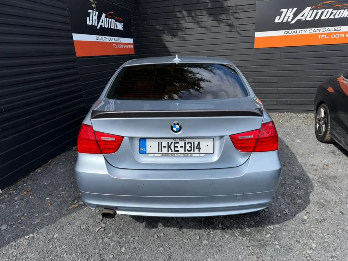 BMW 3-Series D ES EDITION ZJI1 4DR - Image 5