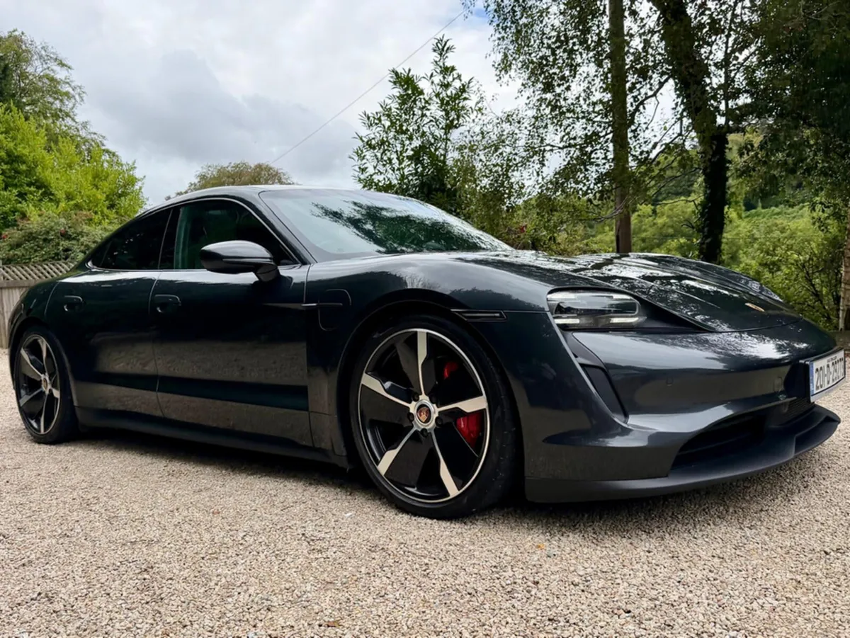 Porsche Taycan 4S *Colossal Specification * - Image 2