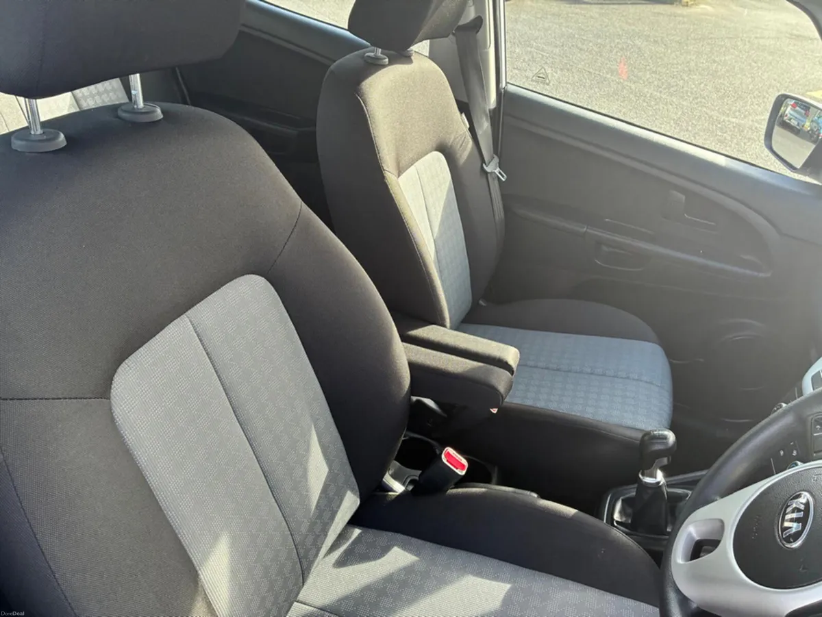 Kia Venga PETROL L 5DR (ONLY 40 MINS FROM DUBLIN) - Image 5
