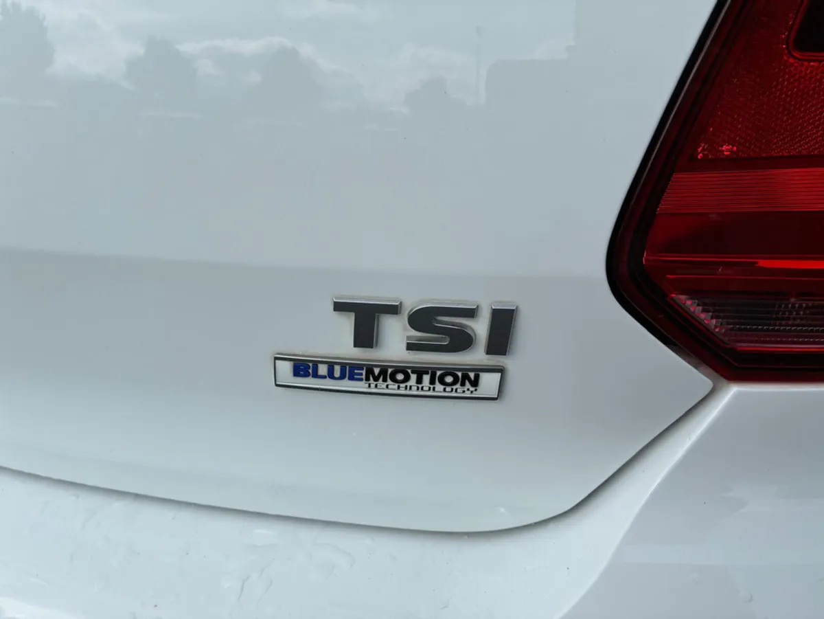 Volkswagen Polo DBA-6RCJZ 5DR AUTO - Image 4