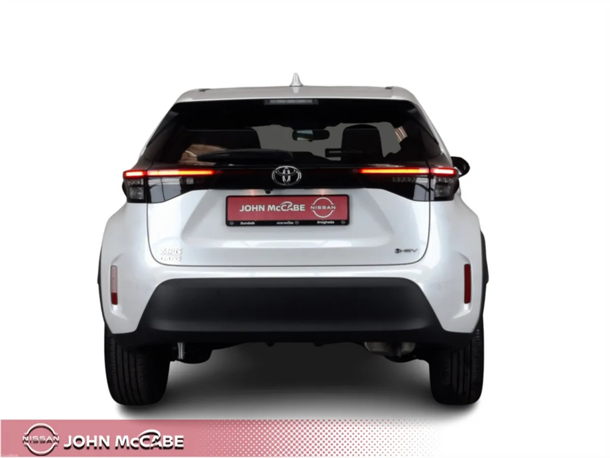 Toyota Yaris Cross HYBRID LUNA SPORT AUTOMATIC *RE - Image 6