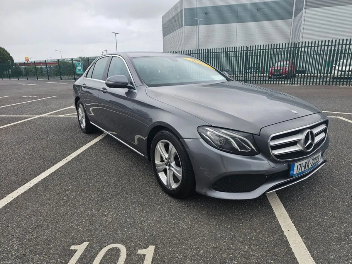 Mercedes-Benz E-Class E220 DIESEL, AUTOMATIC, LEAT - Image 3