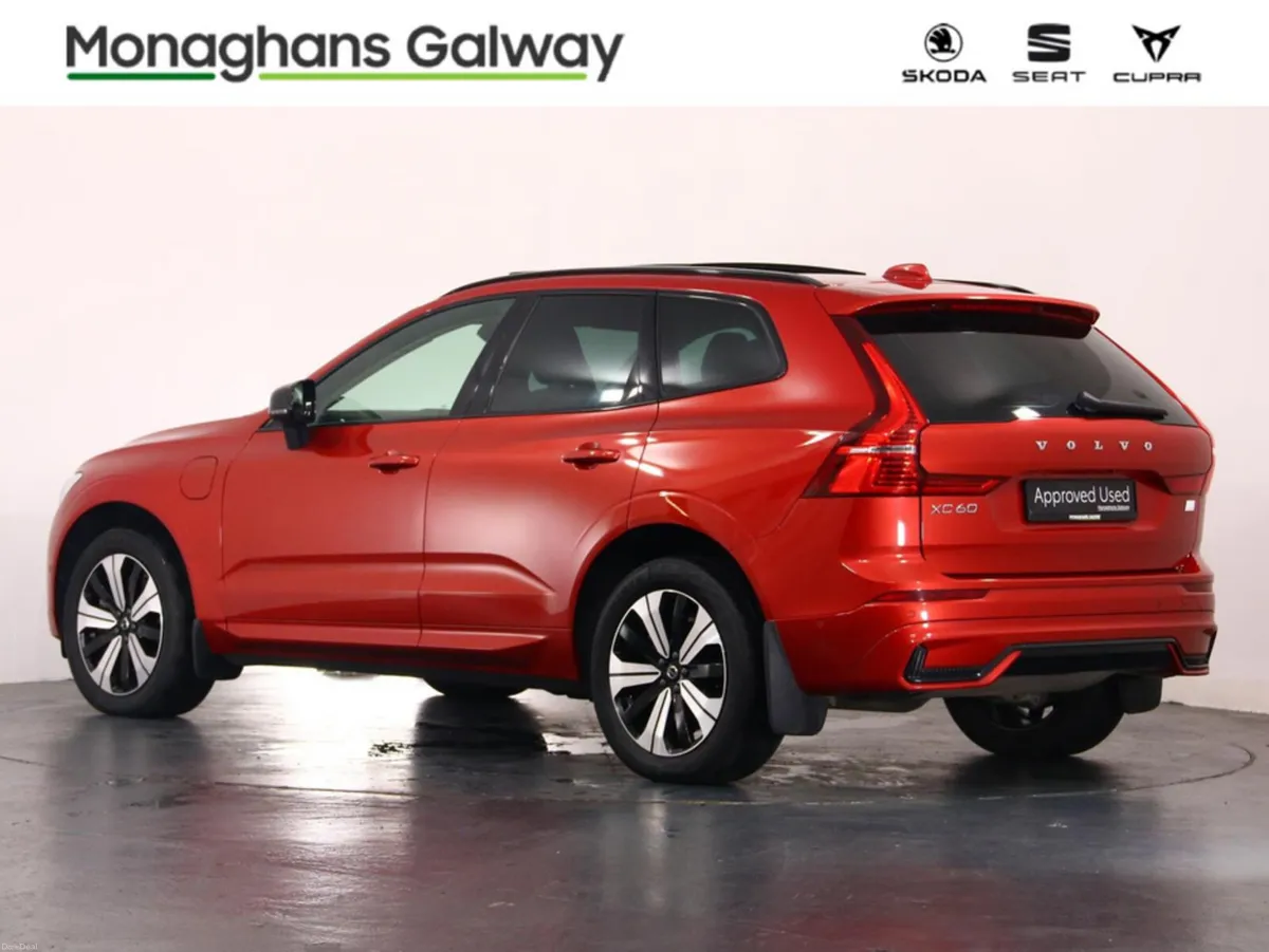 Volvo XC60 T6 PHEV PLUS DARK AWD 5DR AUTO - Image 5