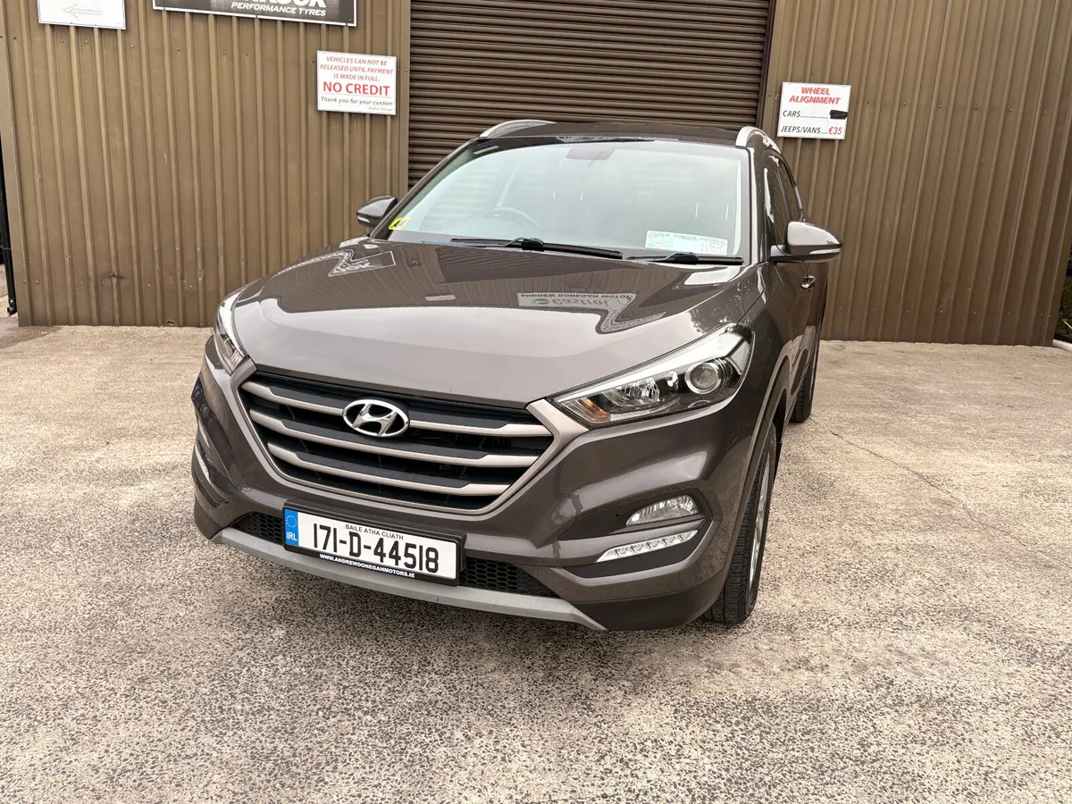 Hyundai Tucson 2017  TOP SPEC - Image 5