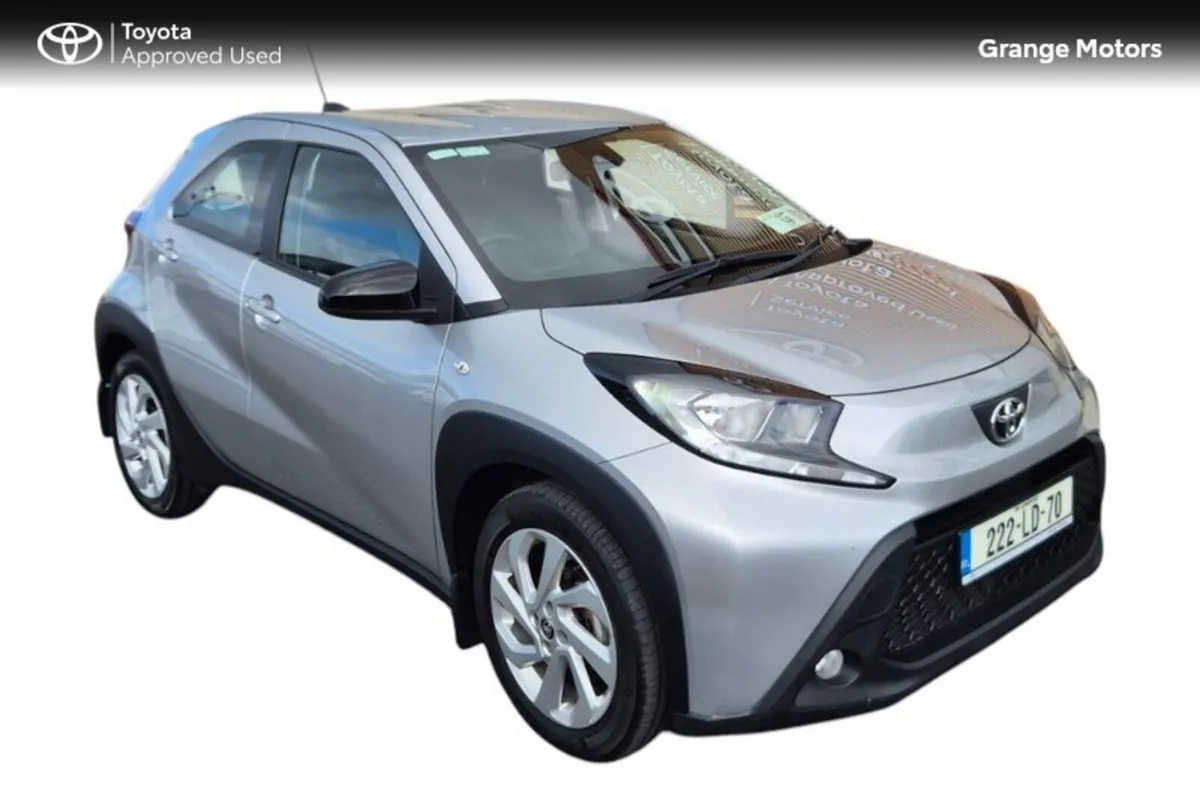 Toyota Aygo X 1.0LTR 5DR PULSE**GENUINE LOW MILEAG - Image 1