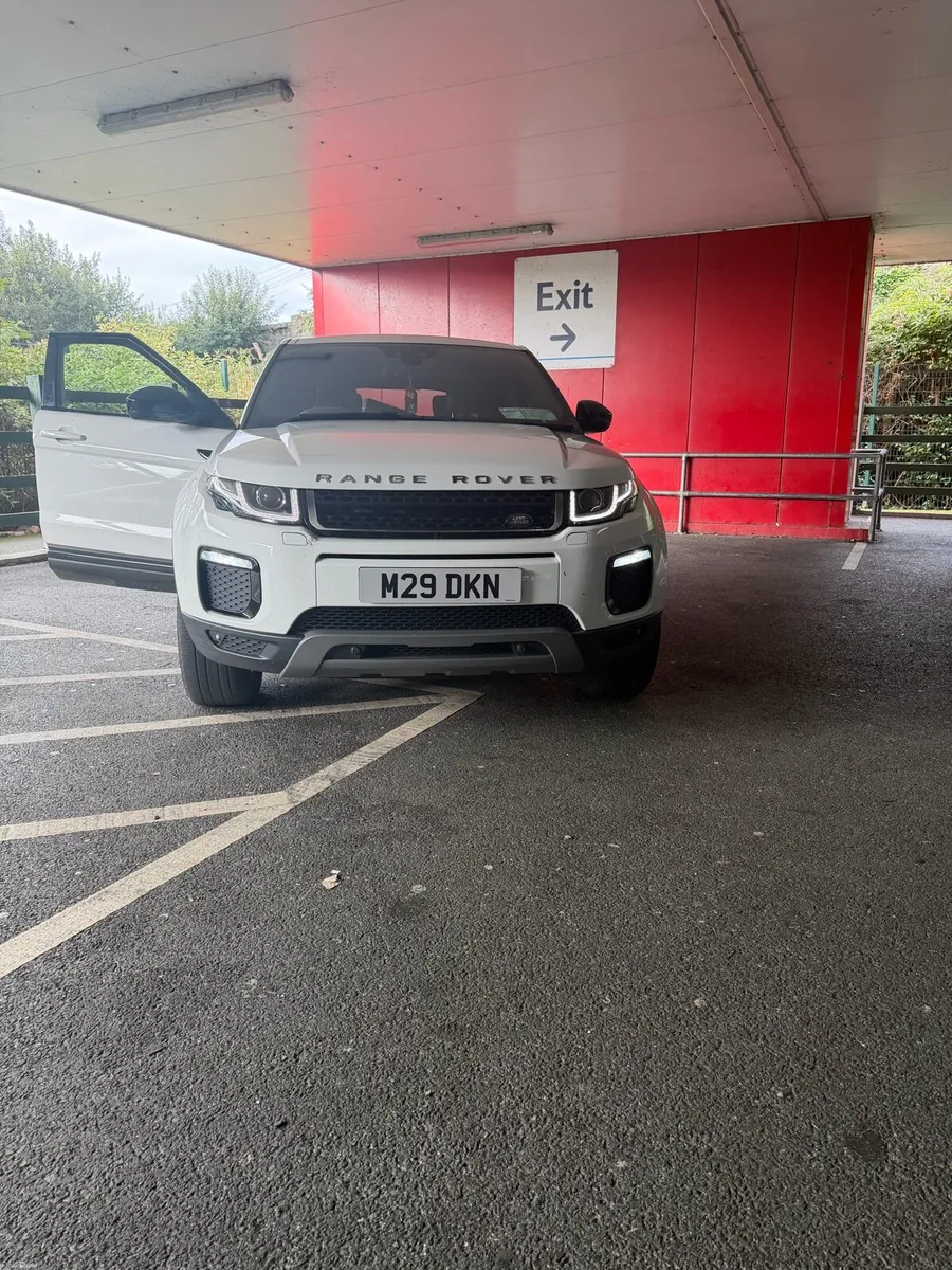 🔥🔥2016 Range Rover evoque tech 🔥🔥 - Image 2