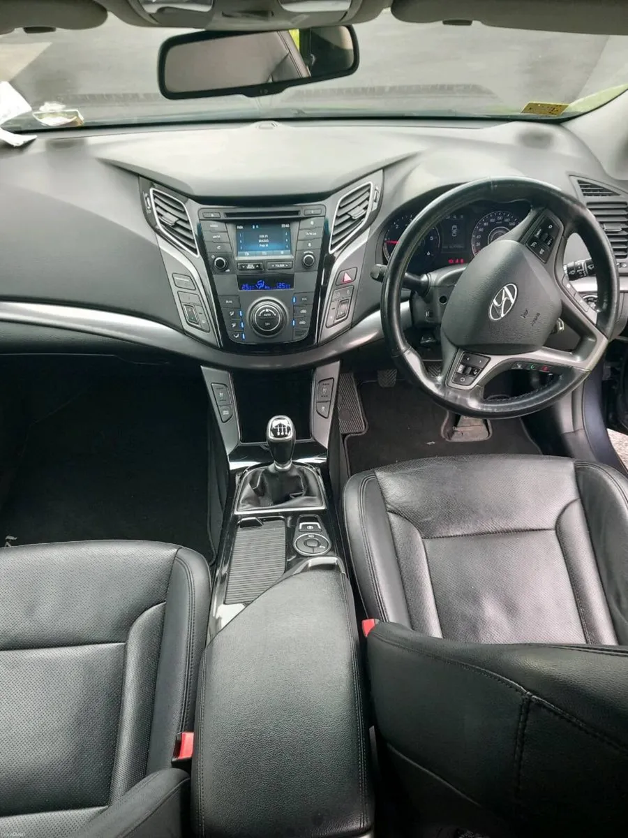 Hyundai I40 Executive plus - Image 5