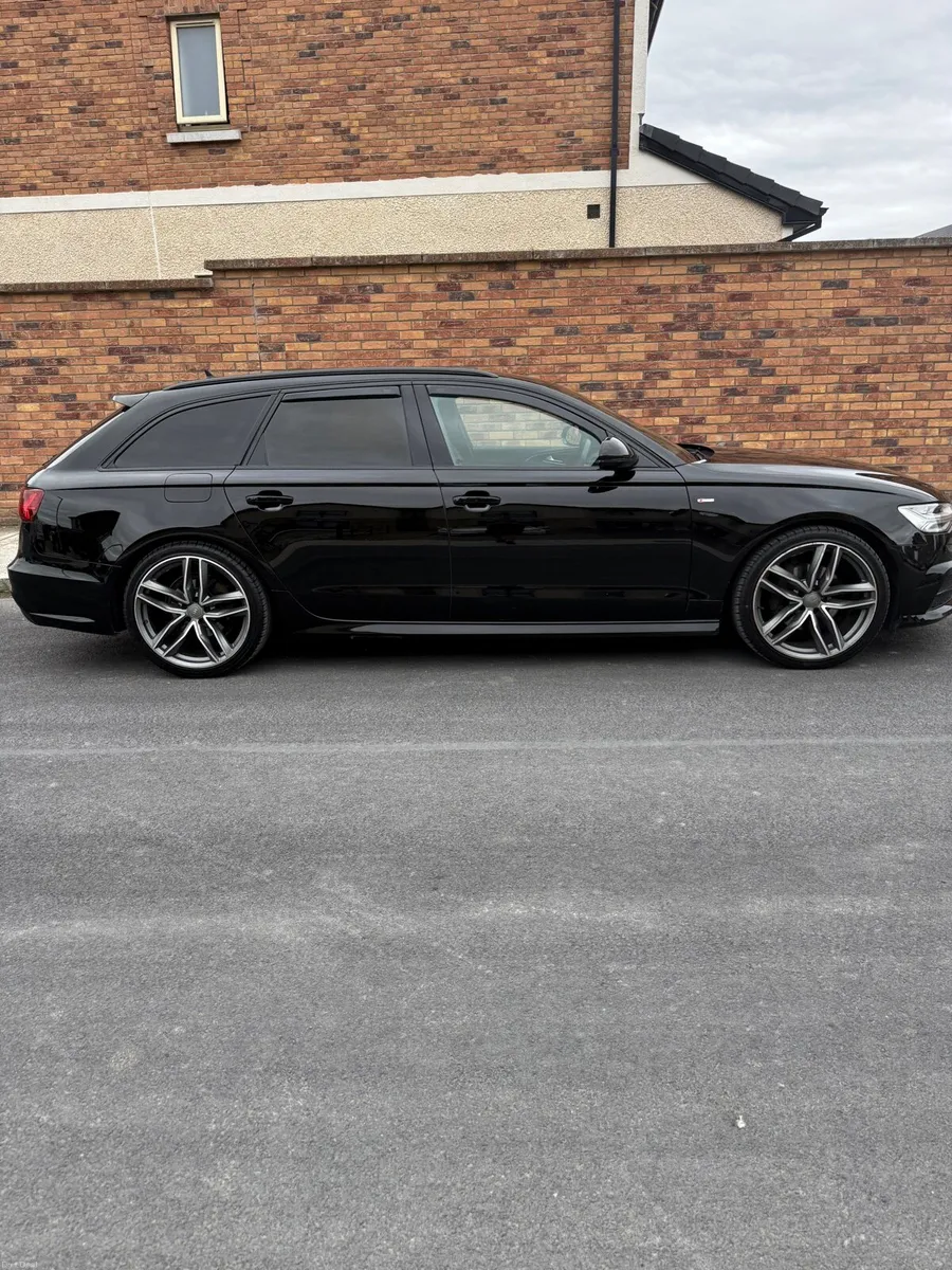Audi A6 Avant S Line black Edition - Image 1