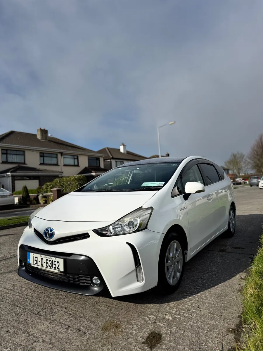 Toyota Prius 2015 Low Mileage/ Nct ( PRICE REDUCE) - Image 6