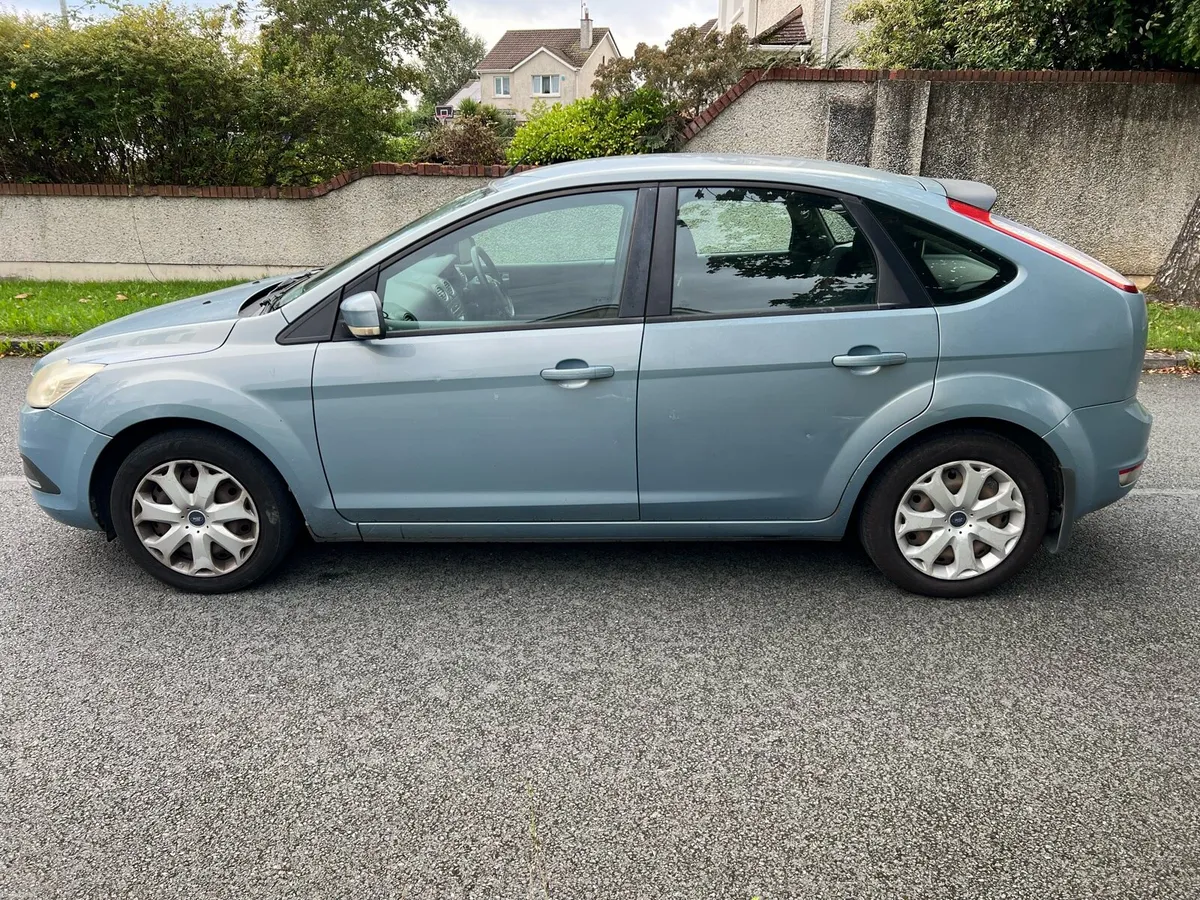 Ford Focus 1.4 petrol - Image 6
