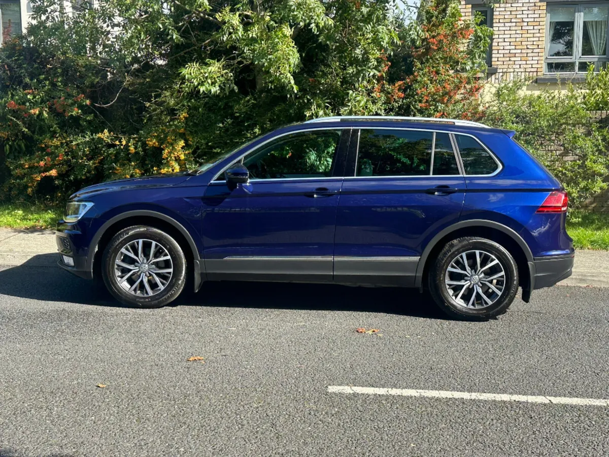Volkswagen Tiguan Comfortline 2.0tdi 115HP M6F 4 - Image 3
