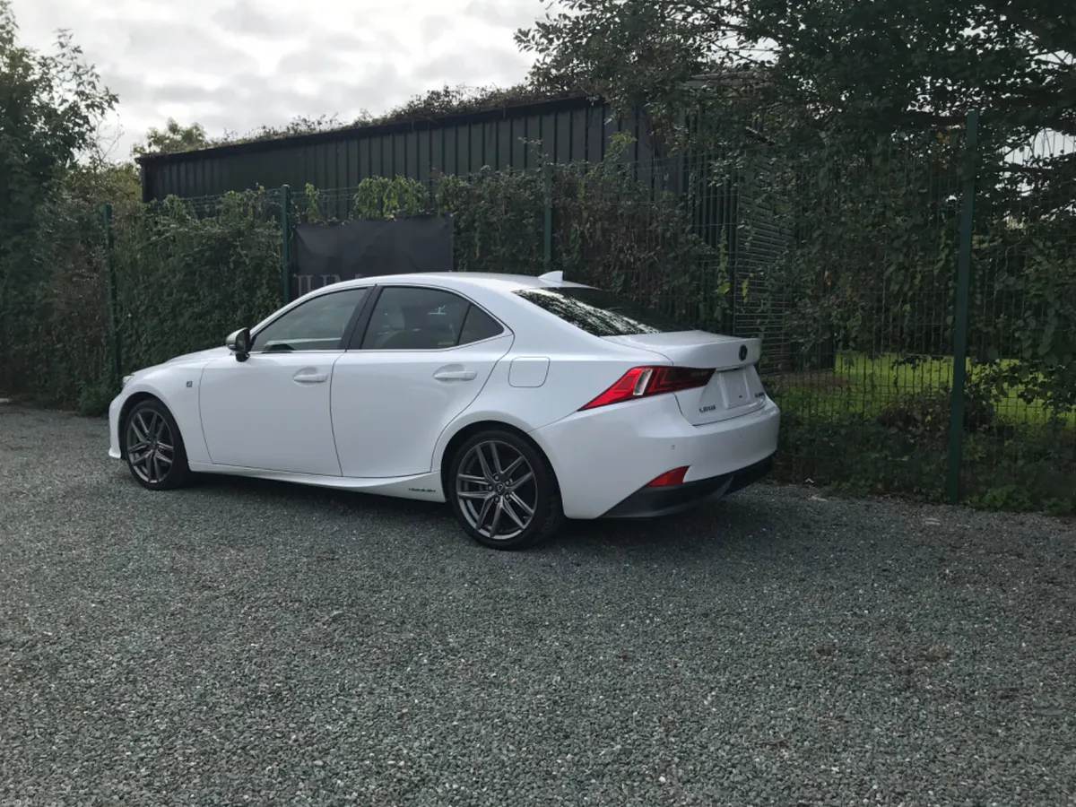 2016 Lexus 300H F-Sport Mode + *LOW KMS* - Image 4