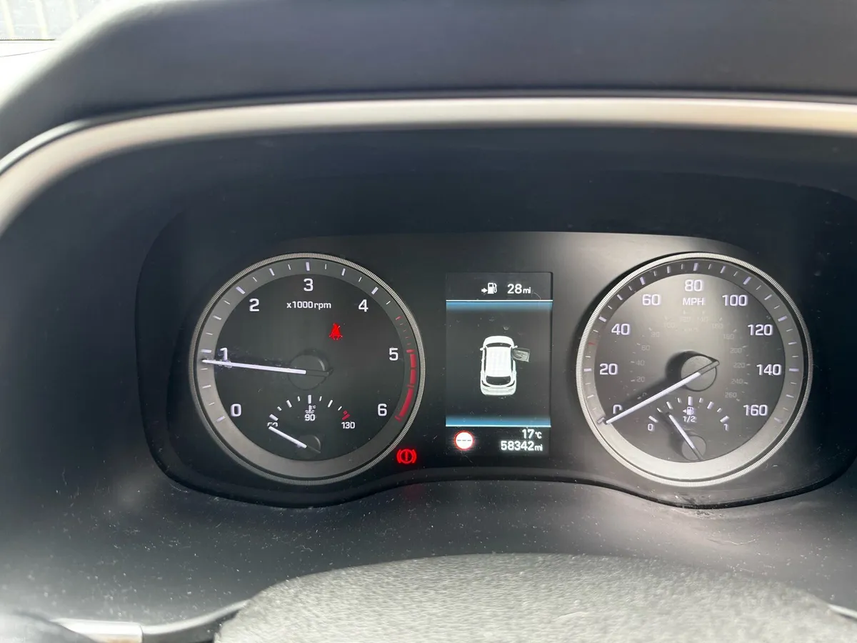 Tuscon premium se - Image 3