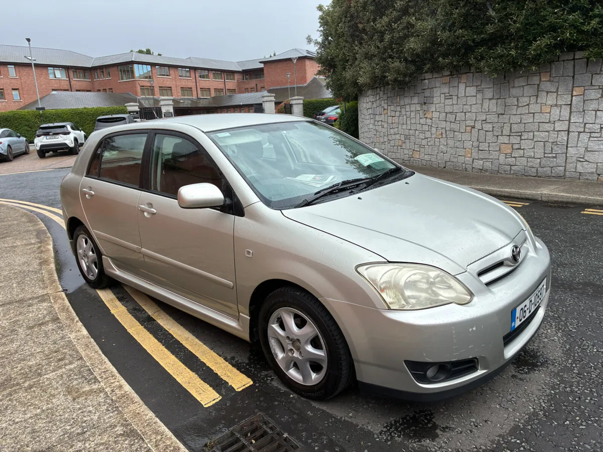 Toyota Corolla 1.4 VVT-I Luna - 0872558536 - Image 3
