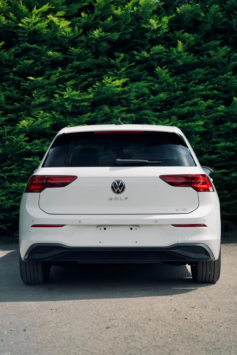Volkswagen Golf eTSI 2021 |Modern Hybrid Hatchback - Image 3