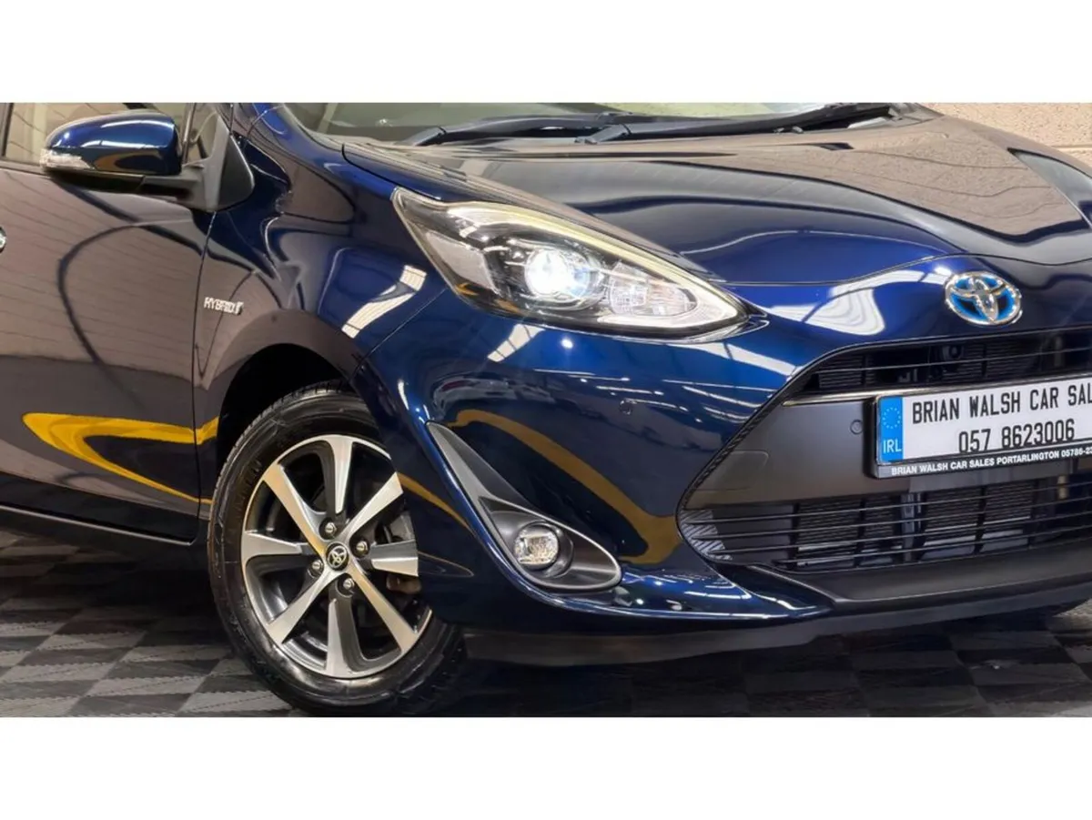 Toyota Aqua S Style Black - Image 2