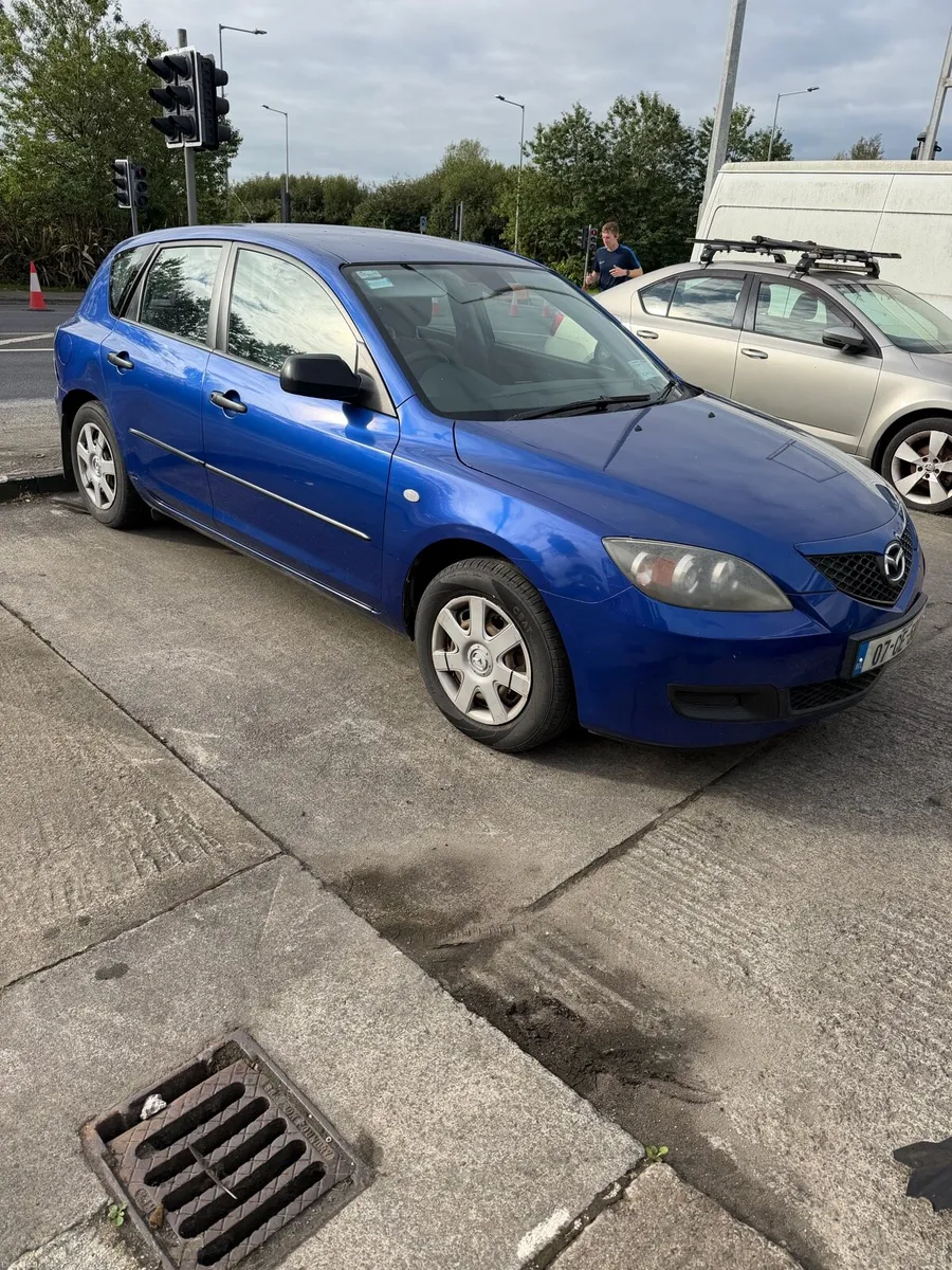 Mazda 3 - Image 1