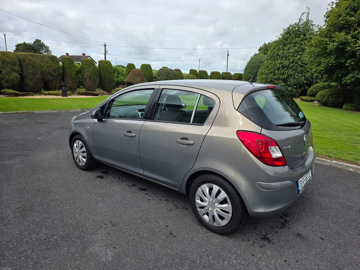 VAUXHALL CORSA 1.4 PETROL..AUTOMATIC - Image 2