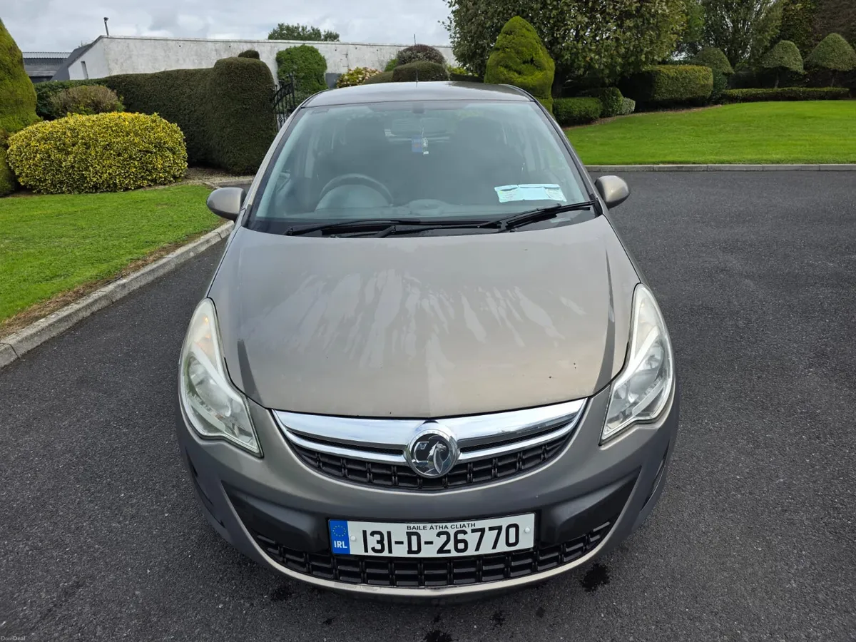 VAUXHALL CORSA 1.4 PETROL..AUTOMATIC - Image 4