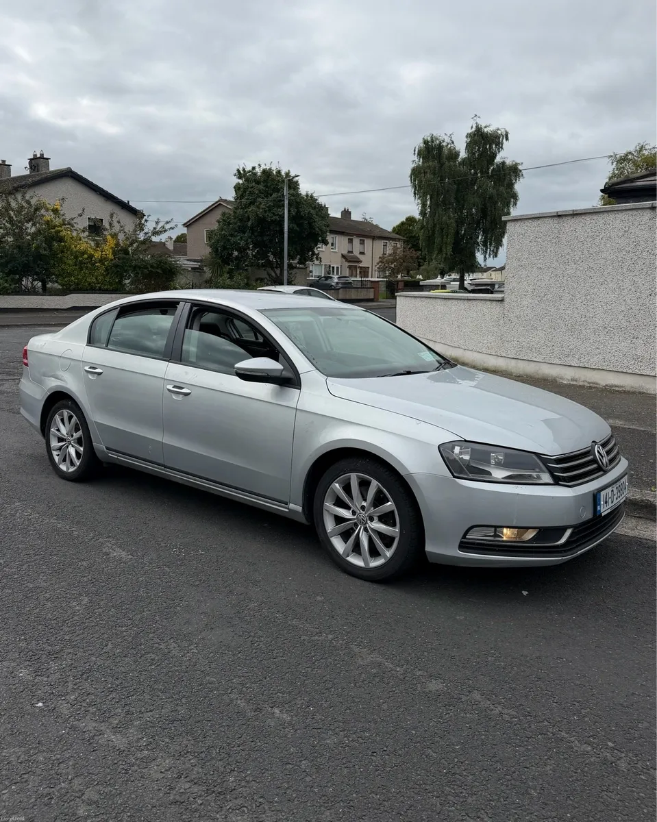 Volkswagen Passat 2014 - Image 1