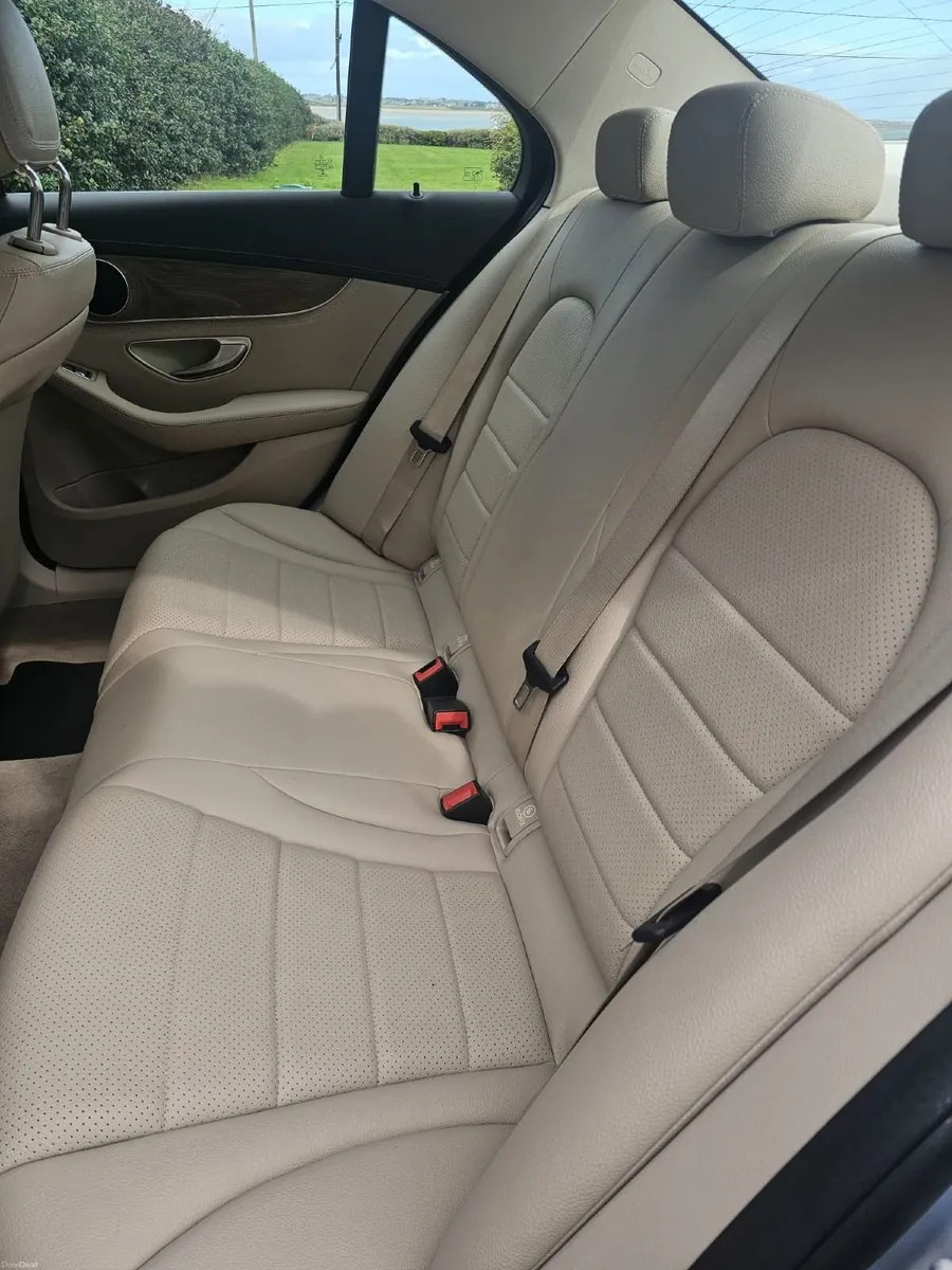 Mercedes-Benz C-Class 2016 - Image 6