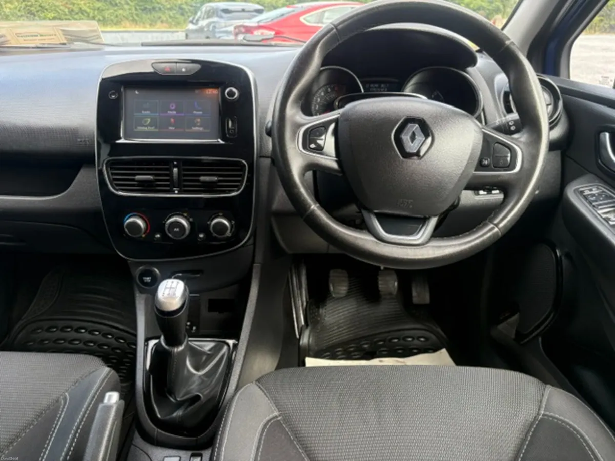Renault Clio 2018 1.1 Petrol - Image 4