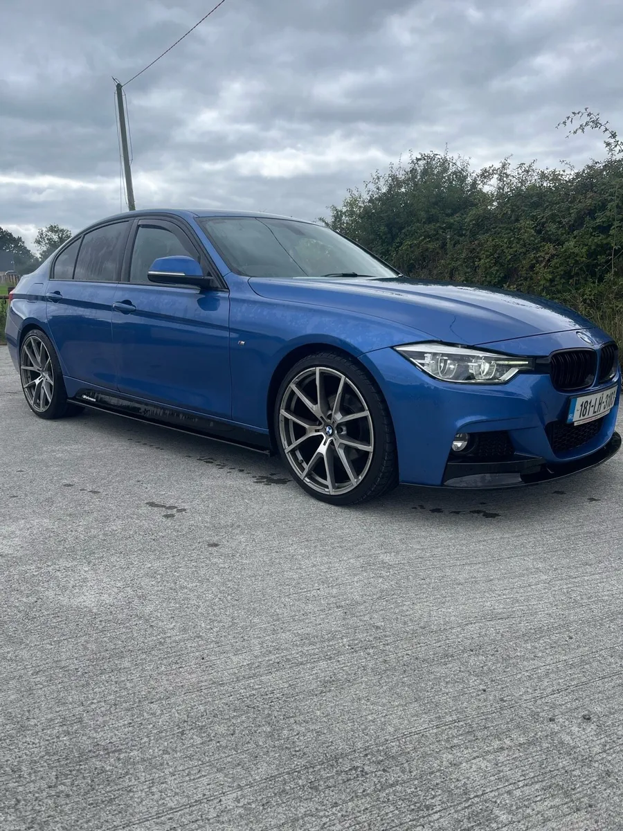 BMW 320d M Sport Auto, Leather - Image 5