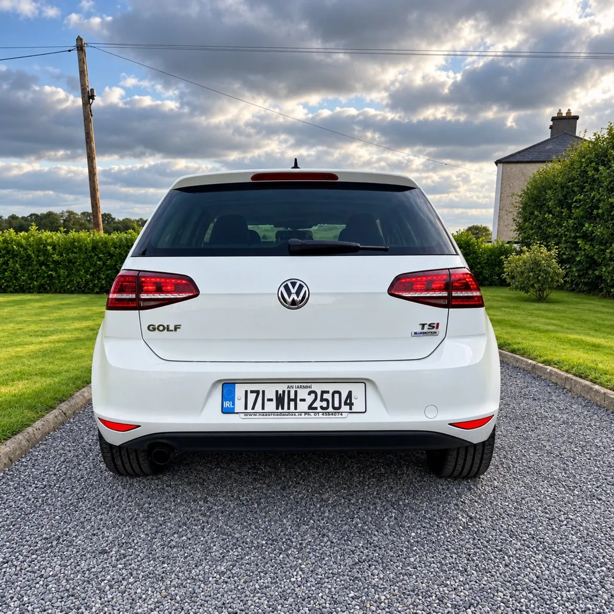 2017 Volkswagen Golf 1.2 TSI DSG Automatic - Image 3