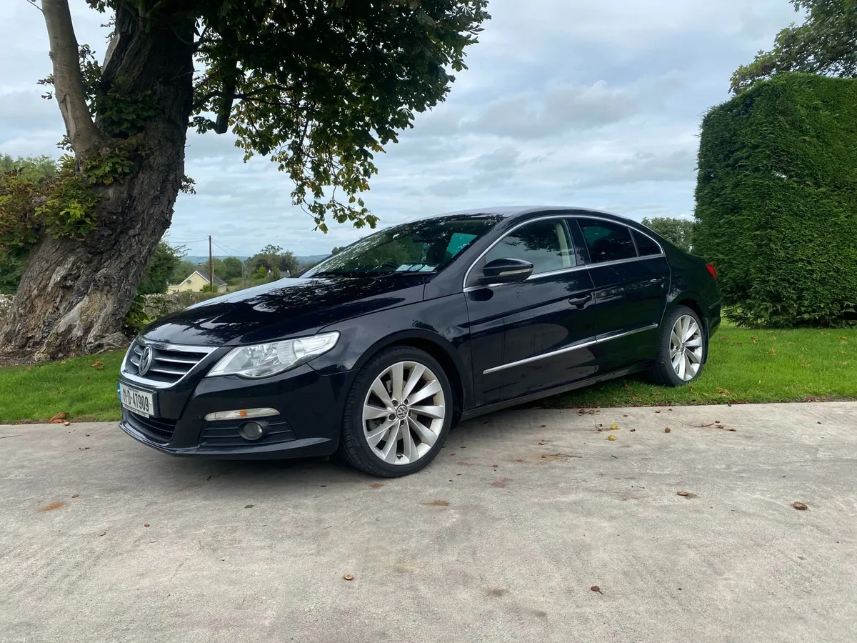 Volkswagen Passat 2011 - Image 3