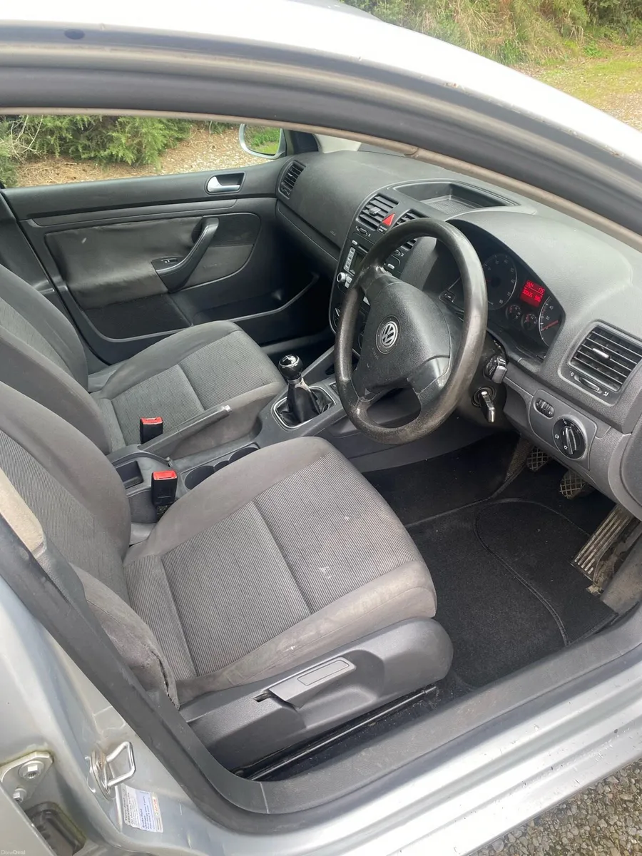 Volkswagen Golf - Image 6