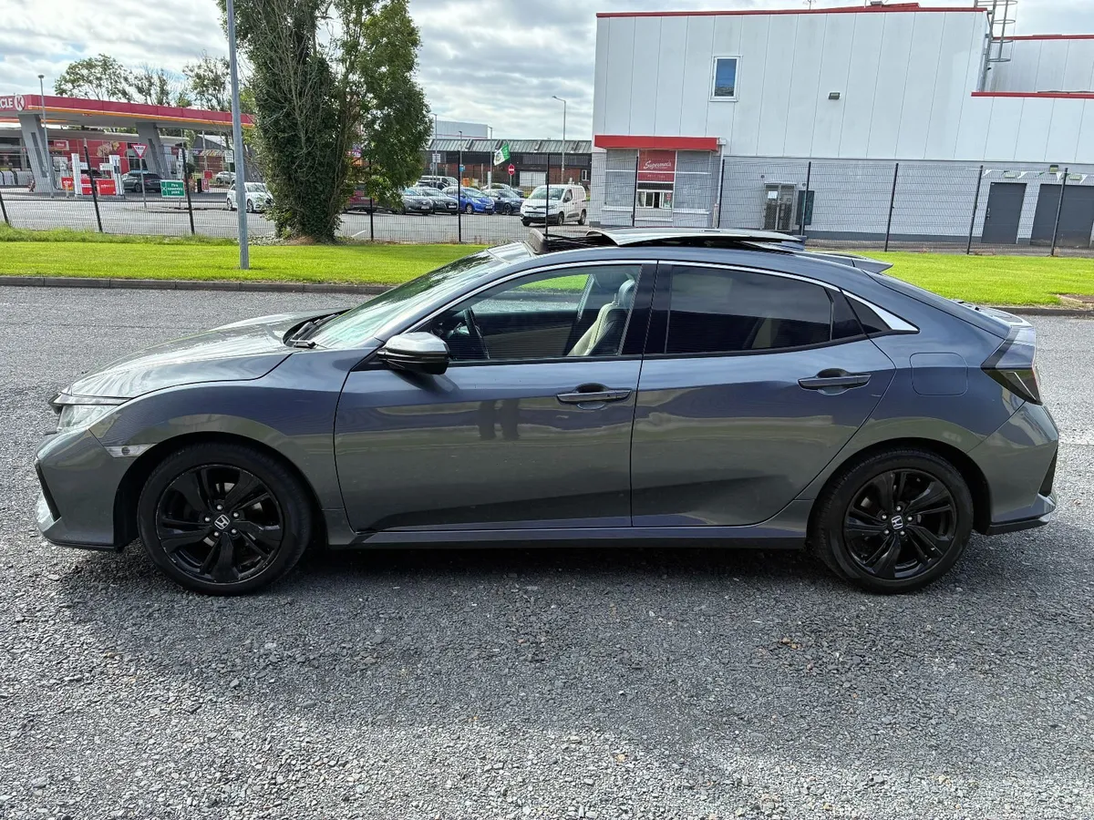 Honda Civic 2017 1.0Turbo - Image 5