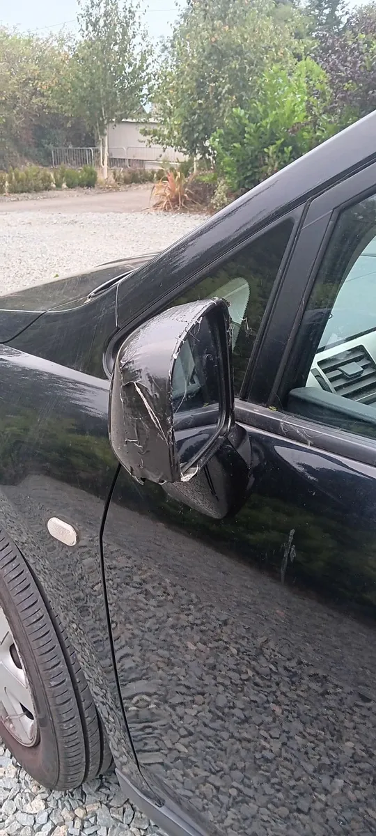 Nissan Tiida 2008 - Image 4