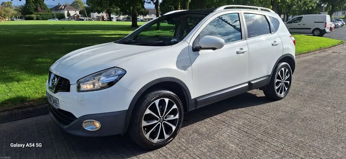 2012 Nissan Qashqai - Image 1