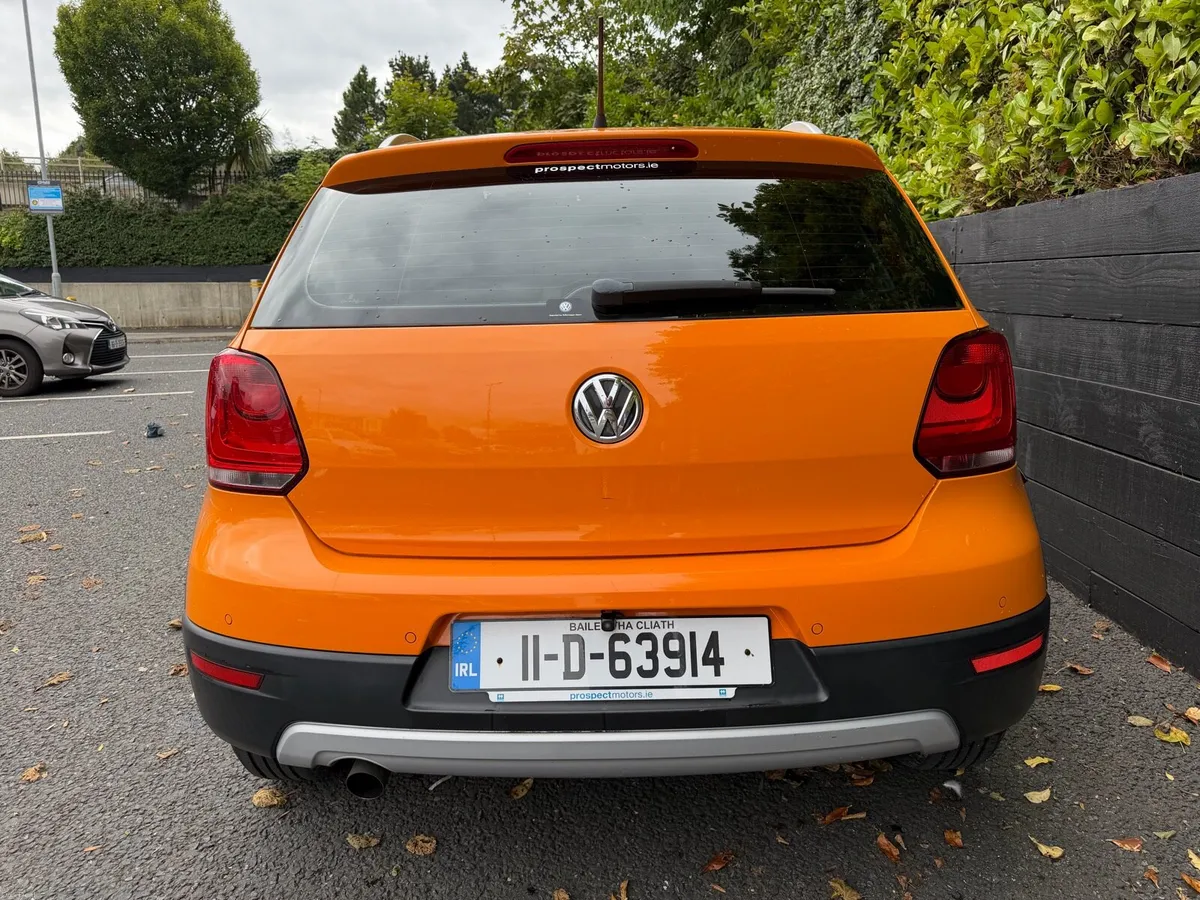 2011 VW POLO CROSS AUTOMATIC LOW MILEAGE - Image 6