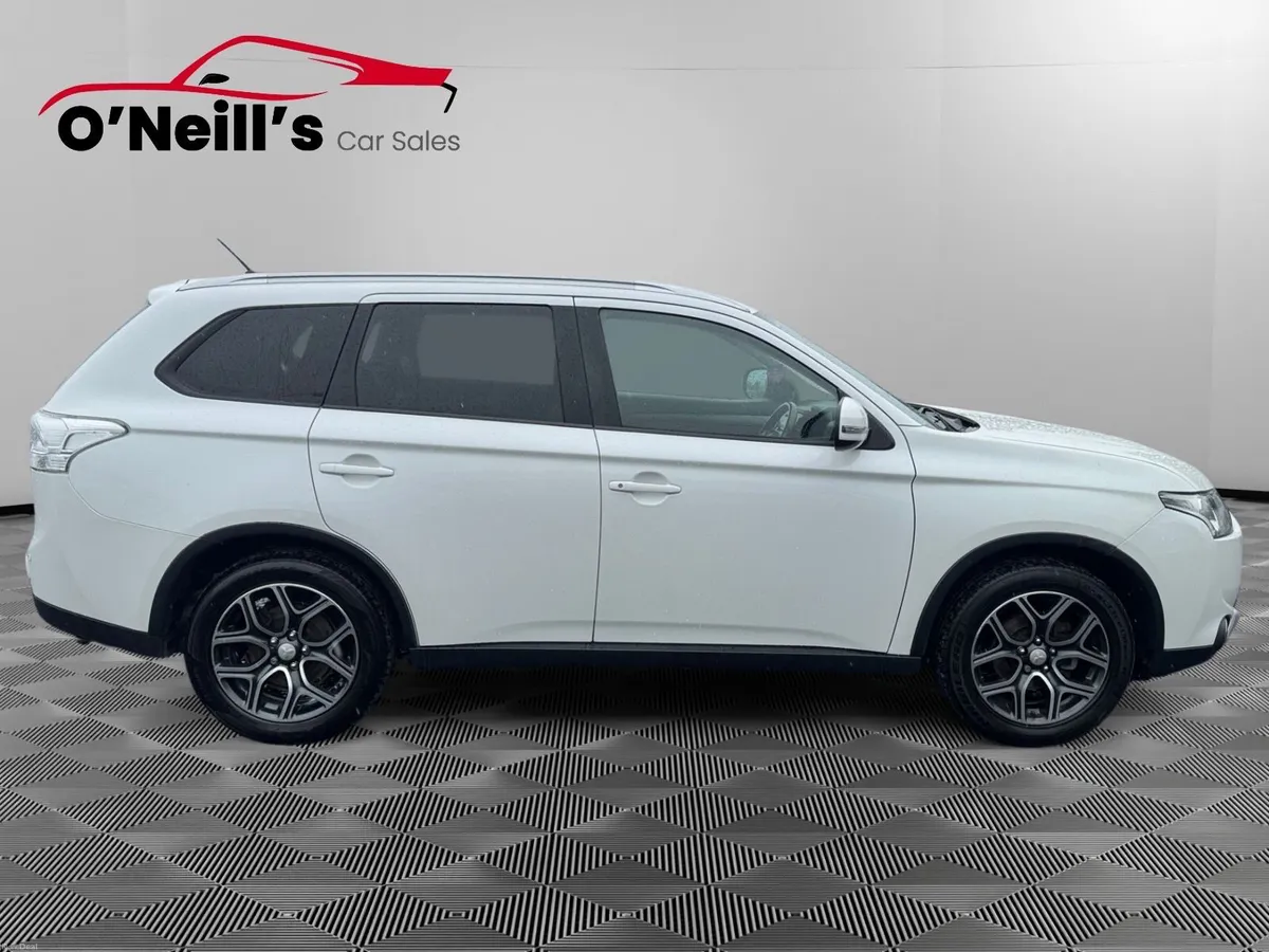 Mitsubishi Outlander 2015 2.2 DI-D 4X4 148hp  #460 - Image 5