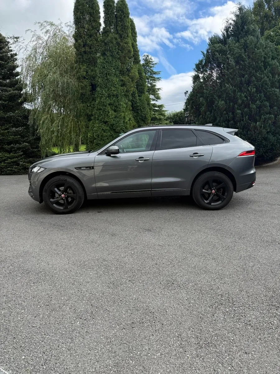 Jaguar F-Pace 2019 - Image 4