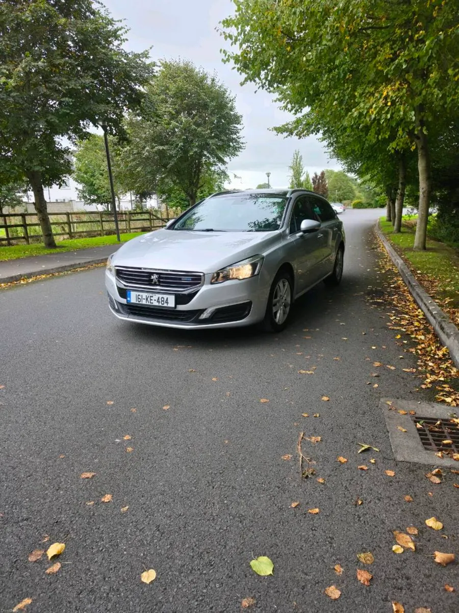 Peugeot - Image 1